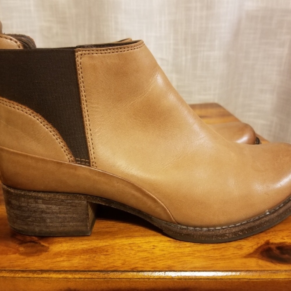 Clarks Bootie Beauties
